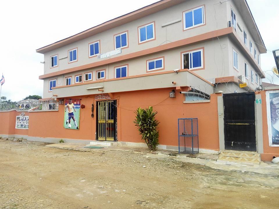 Open Space Hotel Kumasi Ngoại thất bức ảnh